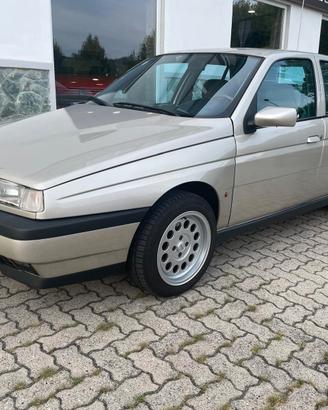 Alfa Romeo 155 2.0 Twin Spark 16V