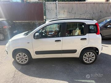 Fiat Panda 0.9 TwinAir Turbo Natural Power Lounge