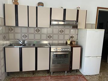 Forno e frigo come nuovi + omaggio cucina