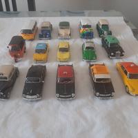 n.15 modellini 1/43 auto taxi dal mondo
