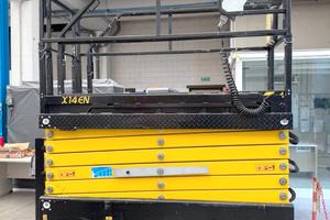 Piattaforma aerea marca Airo, modello X14EN