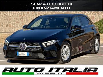 MERCEDES-BENZ A 180 D EXTRA+NAVI+F1+RCAM+2PDC+VS