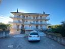appartamento-con-garage-e-posti-auto