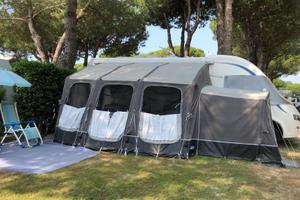 Veranda gonfiabile Kampa 4,50m + Kit Campeggio