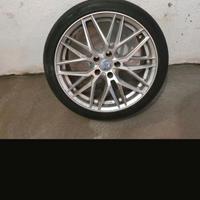 Cerchi con gomme 225 40 18 