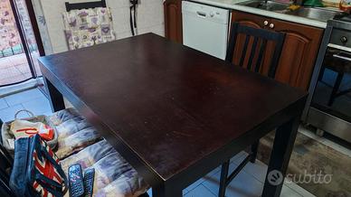 Tavolo da cucina/pranzo moderno in legno scuro