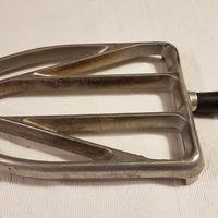 APPOGGIA FERRO DA STIRO in ALLUMINIO "VINTAGE"