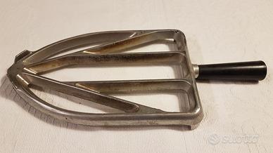 APPOGGIA FERRO DA STIRO in ALLUMINIO "VINTAGE"