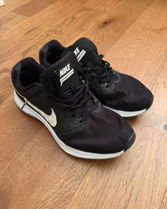Scarpe Running Nike Downshifter 7 nere - Taglia 4