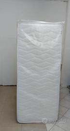 materasso singolo con molle