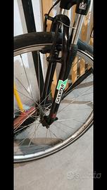 Bicicletta da strada alluminio 