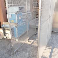 gabbia metallica di sicurezza usata