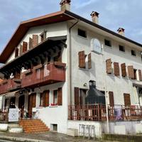 APPARTAMENTO TRICAMERE - posizione da sogno in ...