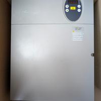 Inverter trifase Telemecanique ATV31HD11N4