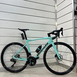 Bici da corsa Bianchi Specialissima 105 taglia 53