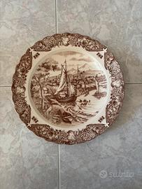 Piatto in ceramica vintage