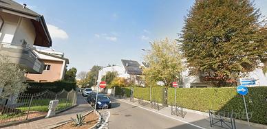 Stanza singola a Monza