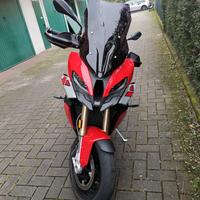 BMW S 1000 XR