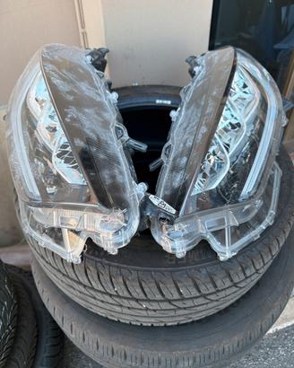 Fari led Toyota Yaris
