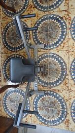 attrezzo per pettorali 