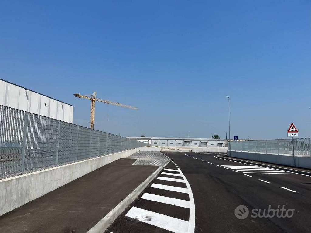 Terreno di 12000 m² a Castrezzato - Vista 5