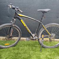 Bicicletta Momo Design 