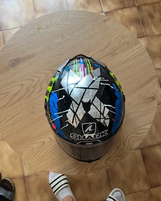 Shark race r pro full carbon M