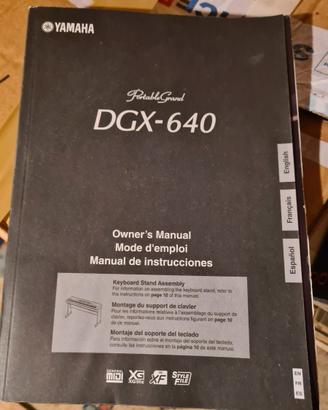 pianoforte YAMAHA DGX - 640