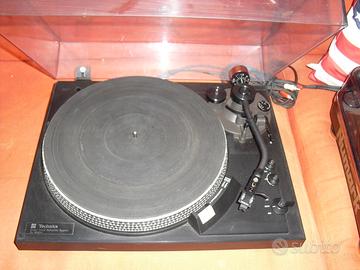Giradischi Technics SL2000