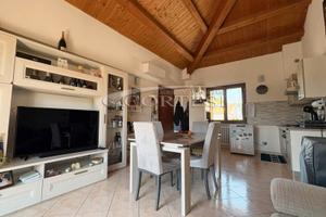 Appartamento con posto auto e cantina N/538