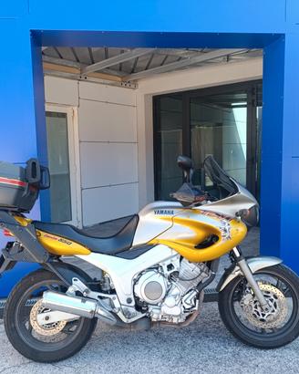 Yamaha TDM 850