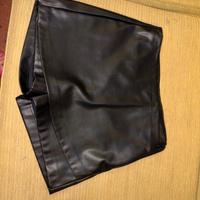 Gonna a pantaloncino