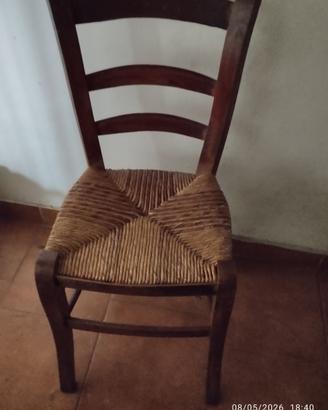 Quattro sedie da Osteria
