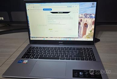 Acer Aspire 3 schermo da 15" 8 gb ram 500 gb ssd