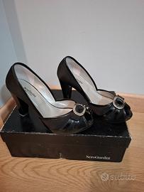 SCARPE NERO GIARDINI