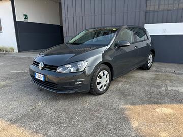 Volkswagen Golf 7 1.6 TDI. Neopatentati.Garanzia