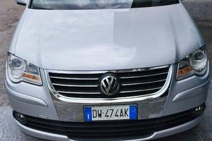 Volkswagen Touran 1.9 TDI DSG 2008 - Gancio Traino