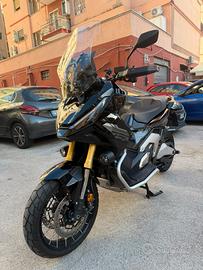 Honda x-Adv 750 Travel edition