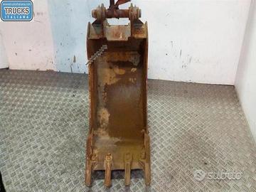 BENNA larghezza 440mm profondità 450 mm denti4 VTN