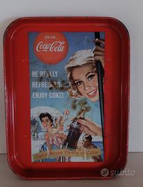 Vassoio Coca-Cola vintage rosso 27,5x21 cm