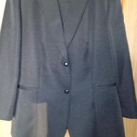 completo di giacca, gilet e gonna colore nero