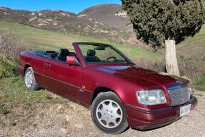 Mercedes E 200 Cabrio
