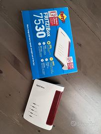 FRITZ!Box 7530 e opzionale FRITZ!Fon C5