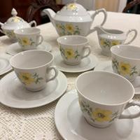 Set porcellane da 6 tazze, teiera e zuccherira