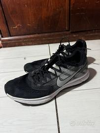 Scarpe da ginnastica Nike TG44.5