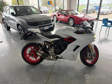 Ducati Supersport 950S