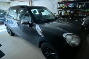 Mini countryman 1.5d motore danneggiato