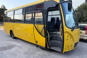 Scuolabus/ Iveco 49 posti