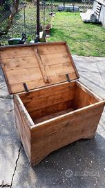 MOBILE CONTENITORE CASSAPANCA ANTICO da restaurare