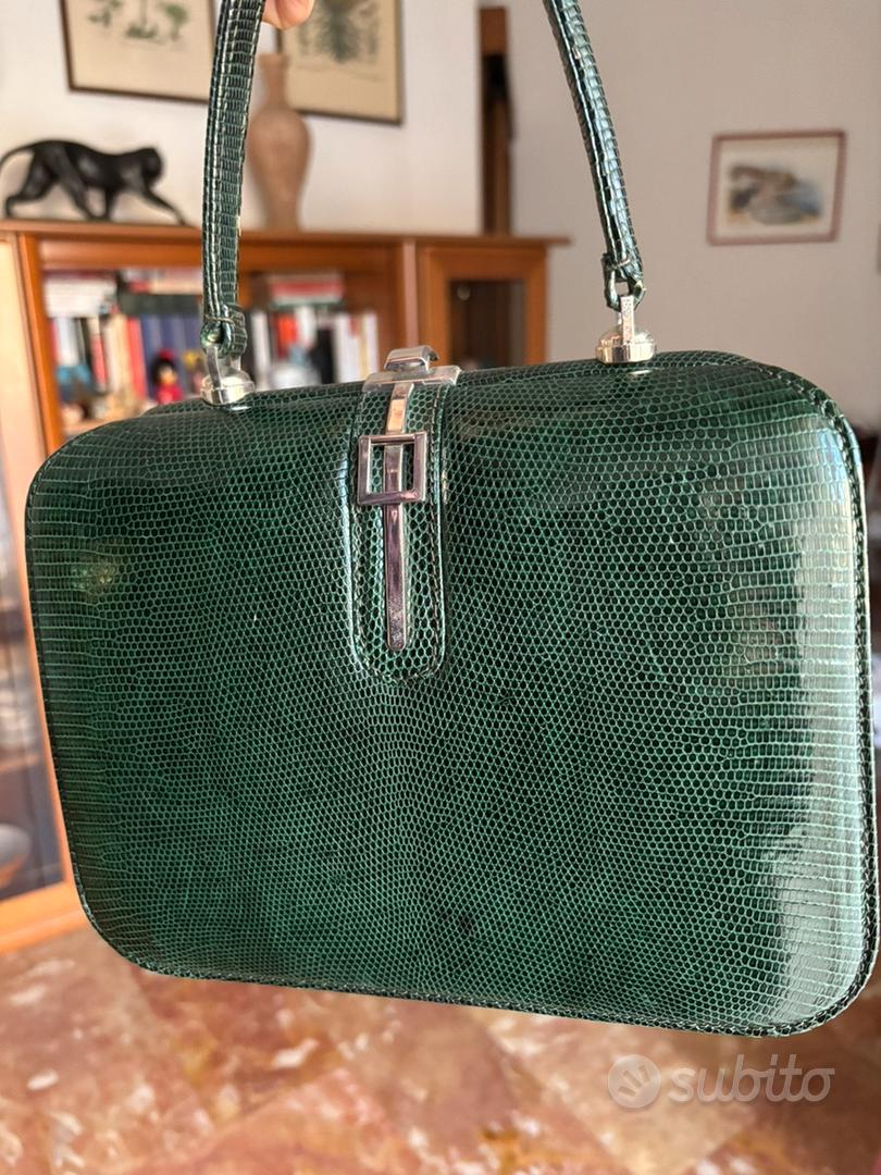Borsetta in pelle di lucertola verde. Vintage